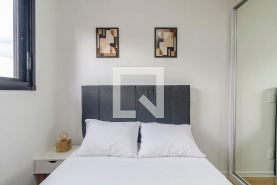 Quarto de apartamento para alugar com 1 quarto, 27m² em Pinheiros, São Paulo