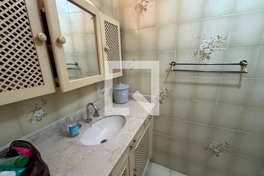 Banheiro da Suíte de apartamento à venda com 3 quartos, 115m² em Engenho de Dentro, Rio de Janeiro