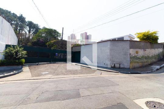 Fachada de casa à venda com 2 quartos, 390m² em Vila Nova Utinga, São Paulo