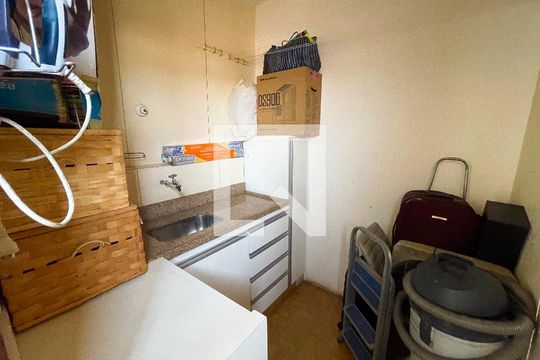 Área de Serviço de apartamento à venda com 3 quartos, 181m² em Eldorado, Contagem
