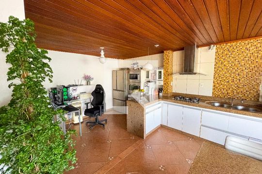 Cozinha de apartamento à venda com 3 quartos, 181m² em Eldorado, Contagem