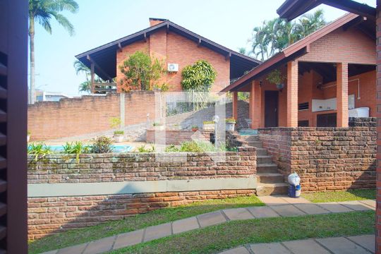 vista da Sala 1 de casa à venda com 5 quartos, 268m² em Primavera, Novo Hamburgo