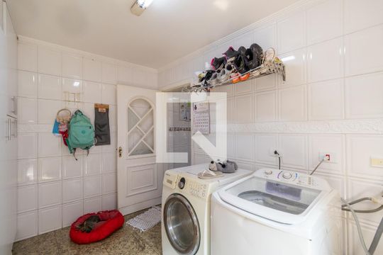 Área de Serviço de casa à venda com 3 quartos, 226m² em Vila Euthalia, São Paulo