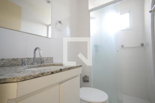 Banheiro Suíte de apartamento à venda com 2 quartos, 61m² em Liberdade, São Paulo