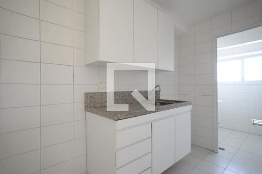Cozinha de apartamento à venda com 2 quartos, 61m² em Liberdade, São Paulo