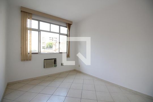 Quarto 1 de casa à venda com 4 quartos, 180m² em Freguesia (jacarepaguá), Rio de Janeiro