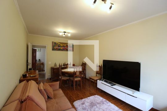 Sala de casa à venda com 5 quartos, 250m² em Moema, São Paulo