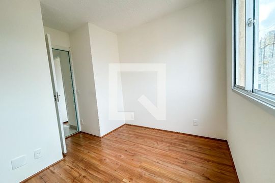 Quarto 1 de apartamento para alugar com 2 quartos, 33m² em Socorro, São Paulo