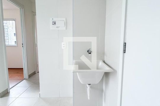 Área de Serviço de apartamento para alugar com 2 quartos, 33m² em Socorro, São Paulo