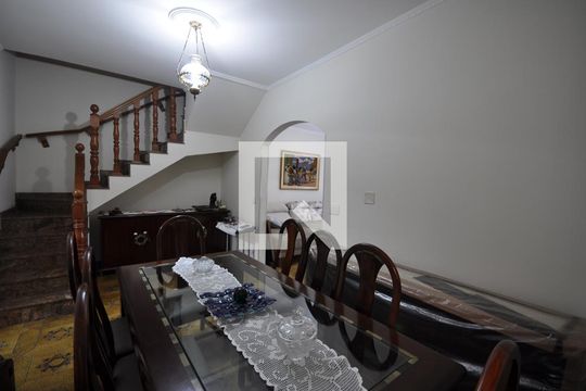 Sala deJantar de casa para alugar com 3 quartos, 280m² em Jardim Neila, São Paulo