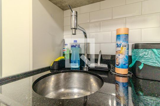 Cozinha de kitnet/studio à venda com 1 quarto, 40m² em Santa Efigênia, São Paulo