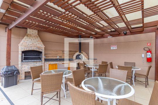 Área comum  de apartamento para alugar com 2 quartos, 80m² em Jardim Roberto, Osasco