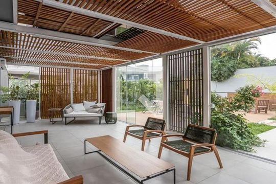 Área comum de casa de condomínio à venda com 3 quartos, 337m² em São José, São Leopoldo