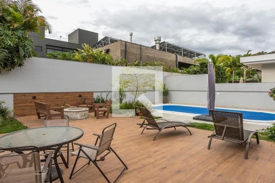 Área comum de casa de condomínio à venda com 3 quartos, 337m² em São José, São Leopoldo