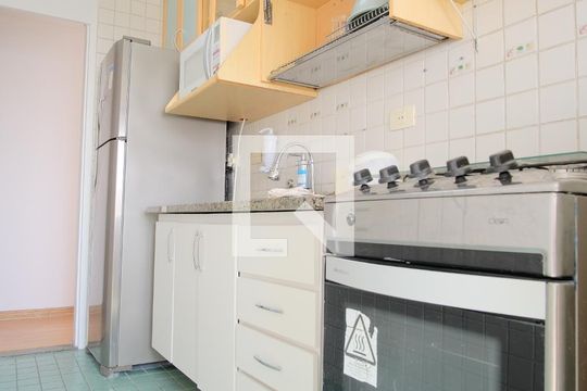 Cozinha de apartamento para alugar com 2 quartos, 50m² em Tatuapé, São Paulo