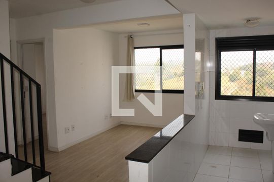 Apartamento para alugar com 3 quartos, 94m² em Jardim Isis, Cotia