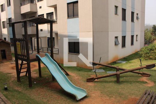 Área comum de apartamento para alugar com 3 quartos, 94m² em Jardim Isis, Cotia