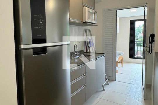 Cozinha de apartamento para alugar com 2 quartos, 67m² em Green Valley, Barueri