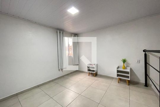 Quarto 1 de casa para alugar com 1 quarto, 33m² em Santos Dumont, São Leopoldo