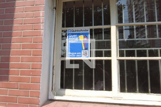 Plaquinha de apartamento à venda com 2 quartos, 104m² em Brooklin, São Paulo