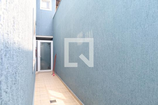Quintal de casa para alugar com 3 quartos, 280m² em Limoeiro, São Paulo