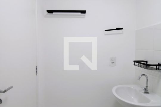 Banheiro de apartamento à venda com 2 quartos, 40m² em Parque Vitória, São Paulo