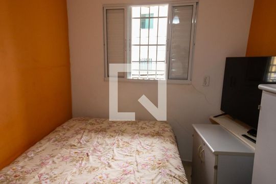 Quarto 1 de casa à venda com 3 quartos, 200m² em Parque Pereira, São Paulo