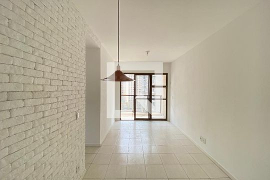 Apartamento à venda com 3 quartos, 66m² em Cachambi, Rio de Janeiro