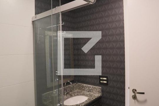 Banheiro de apartamento à venda com 1 quarto, 19m² em Brás, São Paulo