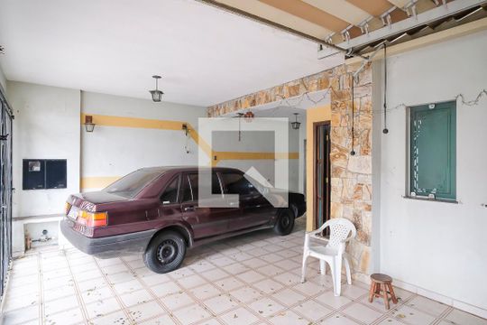 Garagem de casa à venda com 3 quartos, 200m² em Vila Gasparini, São Bernardo do Campo