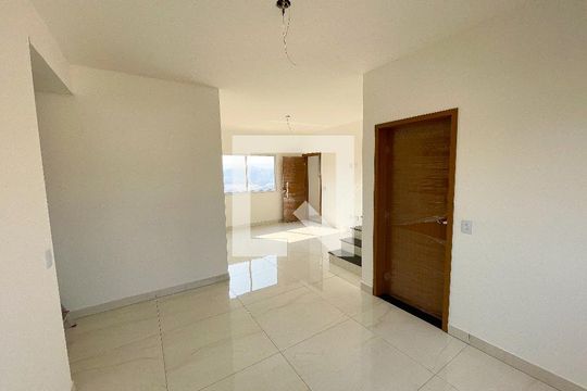 Sala de apartamento à venda com 3 quartos, 180m² em Jardim Industrial, Contagem