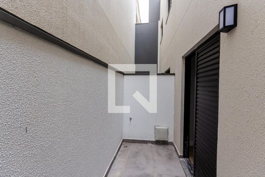 Varanda do Quarto 2 de apartamento à venda com 2 quartos, 60m² em Vila Curuçá, Santo André