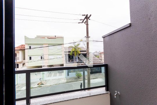 Vista do Quarto 2 de apartamento à venda com 2 quartos, 51m² em Vila Curuçá, Santo André