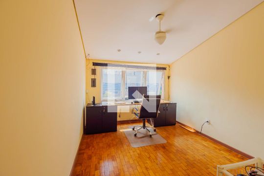 Escritório de casa à venda com 3 quartos, 139m² em Cerqueira César, São Paulo