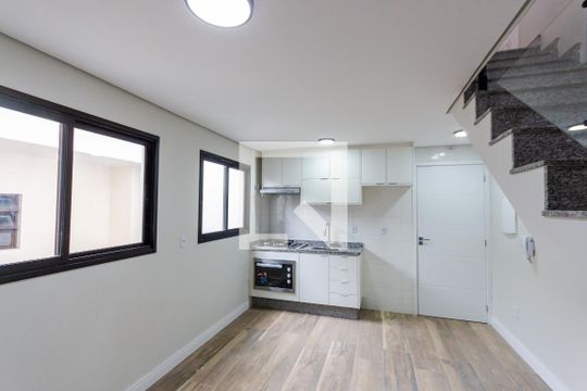 Sala e Cozinha de apartamento à venda com 2 quartos, 76m² em Vila Curuçá, Santo André