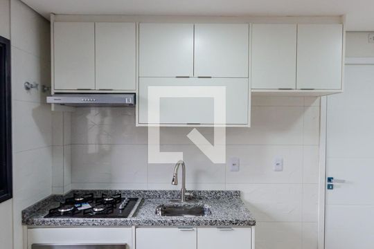 Sala e Cozinha de apartamento à venda com 2 quartos, 89m² em Vila Curuçá, Santo André