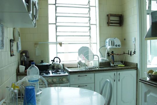 Cozinha de apartamento à venda com 2 quartos, 79m² em Bom Fim, Porto Alegre