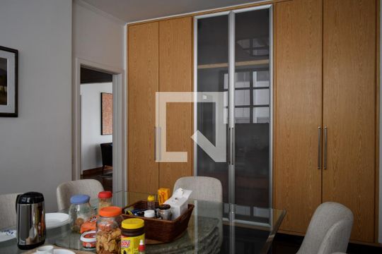 Copa de apartamento à venda com 4 quartos, 340m² em Jardim Paulista, São Paulo