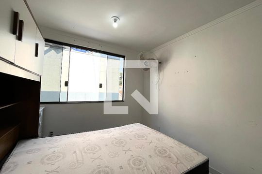 /Studio/ Quarto de kitnet/studio para alugar com 1 quarto, 20m² em Jardim Oriental, São Paulo