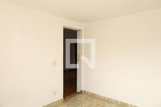Quarto 2 de apartamento para alugar com 2 quartos, 50m² em Itaquera, São Paulo