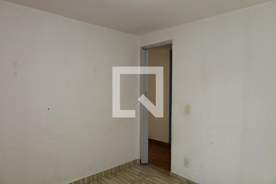 Quarto 1 de apartamento para alugar com 2 quartos, 50m² em Itaquera, São Paulo
