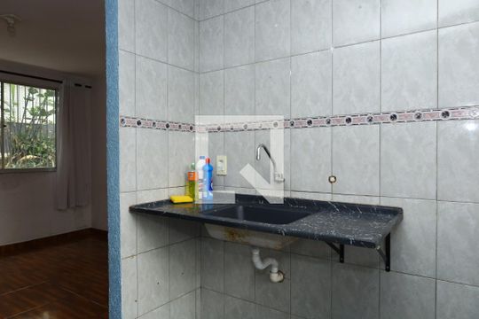 Cozinha de apartamento para alugar com 2 quartos, 50m² em Itaquera, São Paulo