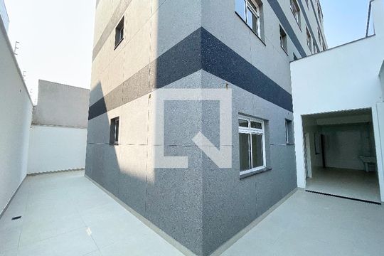 area privativa de apartamento à venda com 3 quartos, 150m² em Jardim Industrial, Contagem