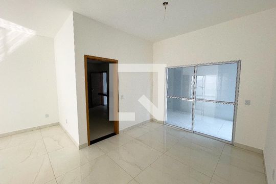 Sala de apartamento à venda com 3 quartos, 150m² em Jardim Industrial, Contagem