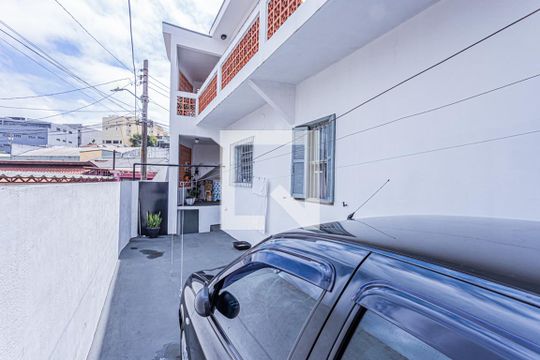 Garagem de casa à venda com 4 quartos, 182m² em Piqueri, São Paulo