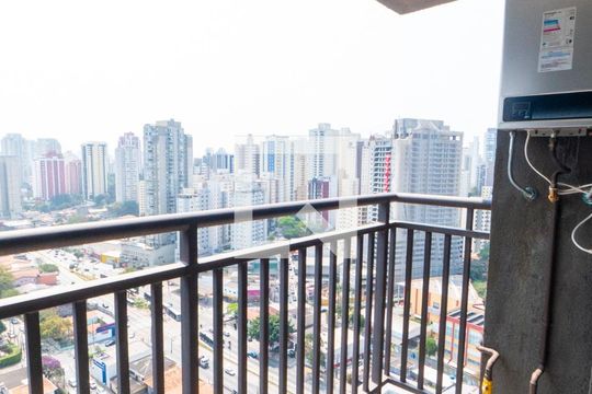 Sacada de apartamento para alugar com 1 quarto, 29m² em Vila Santa Catarina, São Paulo