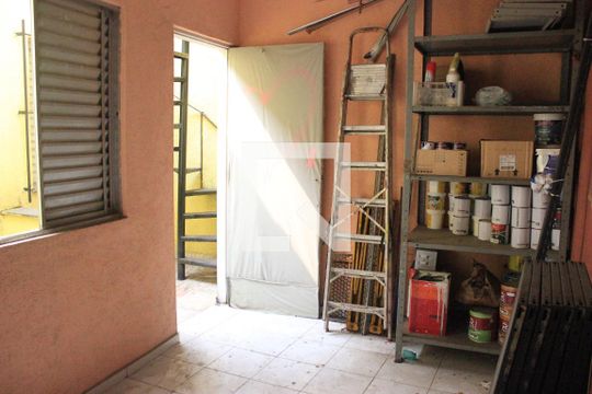 Quarto 4/ Depósito de casa à venda com 5 quartos, 243m² em Vila Augusta, Guarulhos
