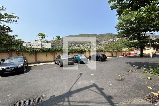 Área comum - estacionamento de apartamento para alugar com 2 quartos, 46m² em Lins de Vasconcelos, Rio de Janeiro