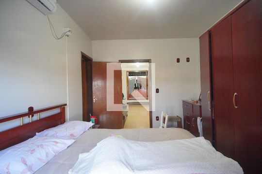 Suíte de casa à venda com 3 quartos, 249m² em Rondônia, Novo Hamburgo