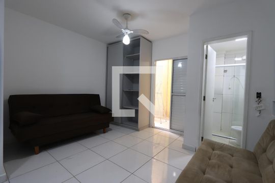 Studio - ambiente quarto de kitnet/studio para alugar com 1 quarto, 28m² em Vila Divina Pastora, São Paulo